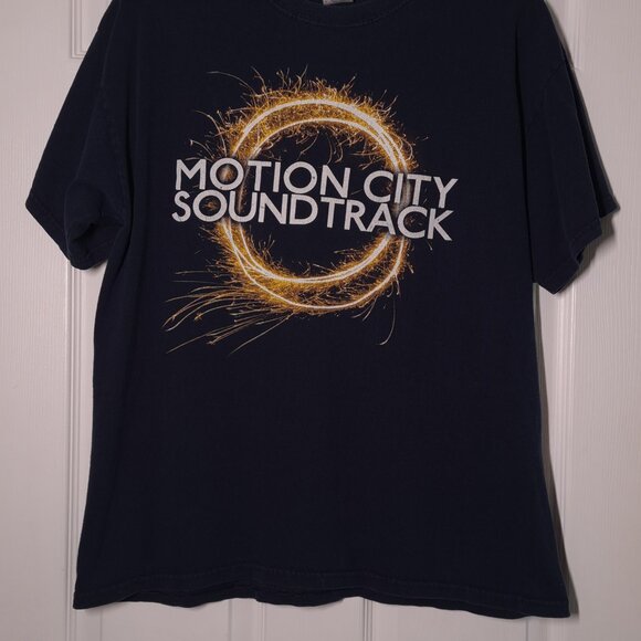 Motion City Soundtrack: Circles USED Shirt (FADING, L, Black, Emo) - Picture 6 of 7